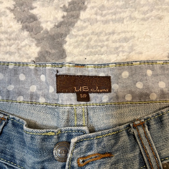 Vintage Y2K 2000s Low Waist Jean Shorts - Picture 2 of 3